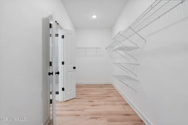 $324,900 | 6263 Clover Court, Walls, MS 38680