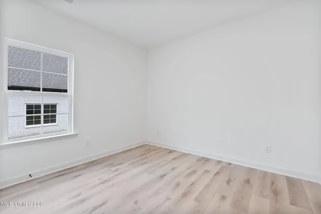 $324,900 | 6263 Clover Court, Walls, MS 38680