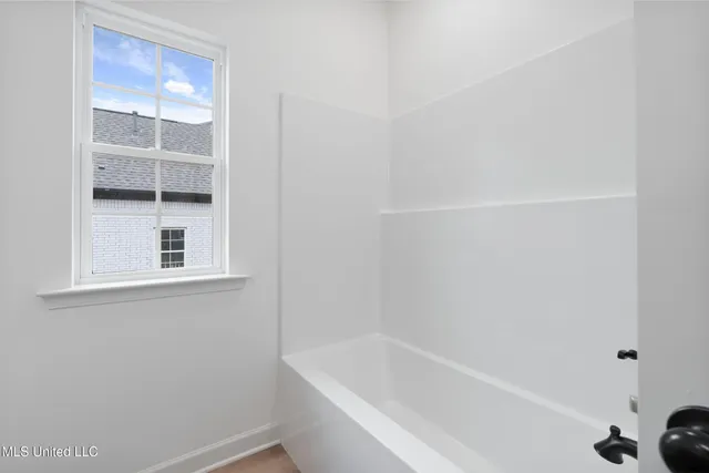 $324,900 | 6263 Clover Court, Walls, MS 38680