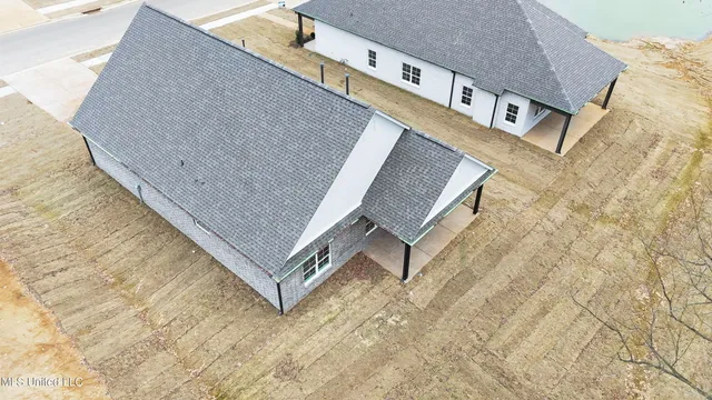 $324,900 | 6263 Clover Court, Walls, MS 38680