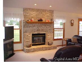 3909 Destiny Drive Springfield, IL 62712 - Photo 6 of 7
