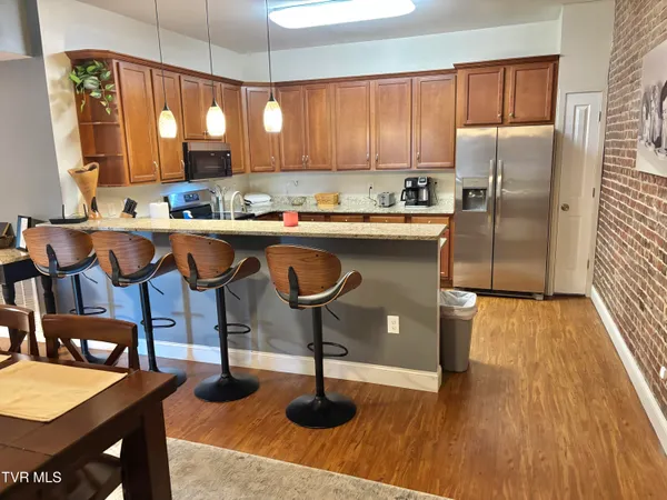 $329,900 | 116 Tipton Street, Unit 213, Johnson City, TN 37604