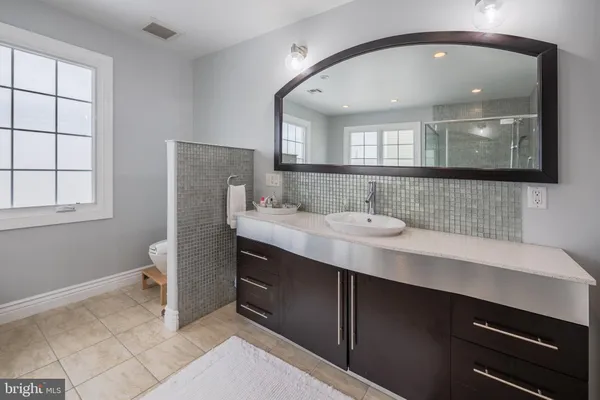 $750,000 | 27 West Mohawk Drive, Tuckerton, NJ 08087
