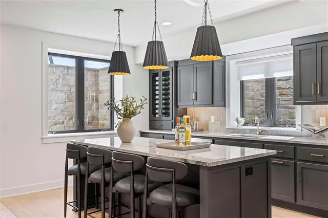 $1,283,850 | 12311 West 183rd Terrace, Overland Park, KS 66013