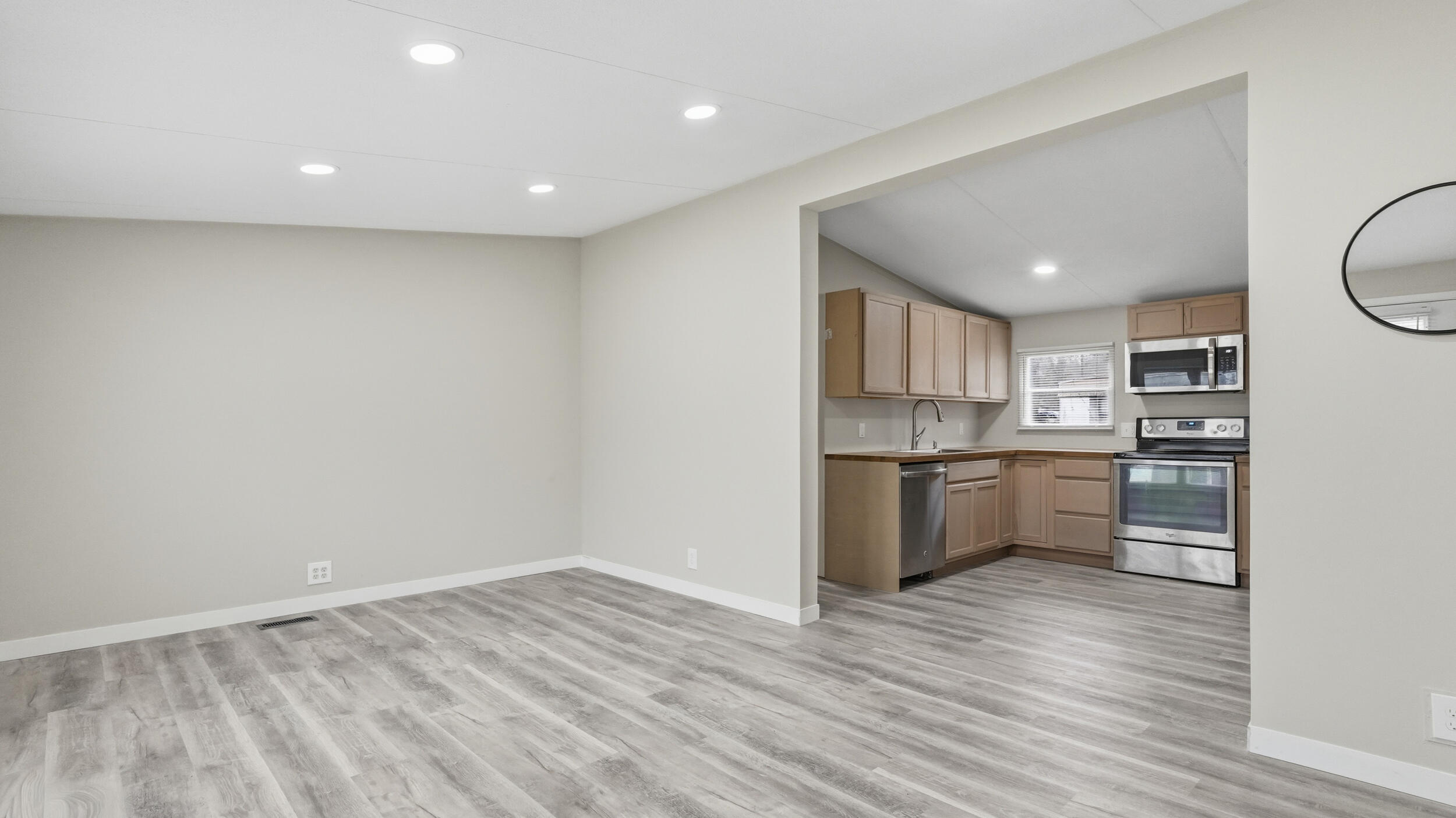 9165 Dallas Hollow Road Soddy Daisy, TN 37379 - Photo 3 of 16 9165 Dallas Hollow Rd-3