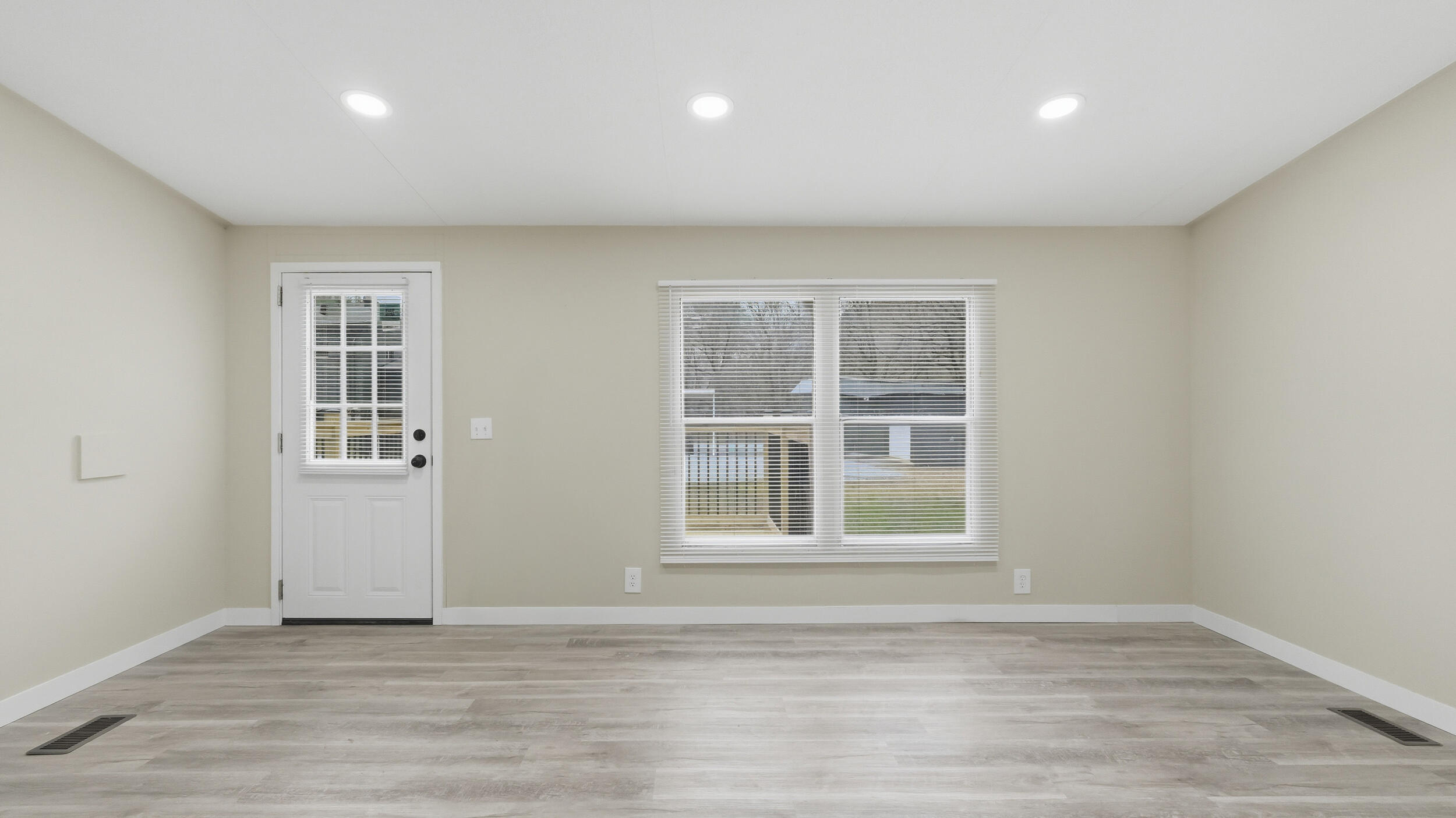 9165 Dallas Hollow Road Soddy Daisy, TN 37379 - Photo 4 of 16 9165 Dallas Hollow Rd-4