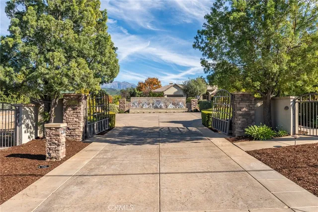 $2,650,000 | 11489 Walnut Street, Redlands, CA 92374