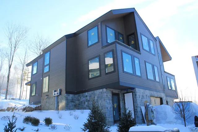 $2,545,000 | 9 B Ember Court, Unit 9B, Lincoln, NH 03251