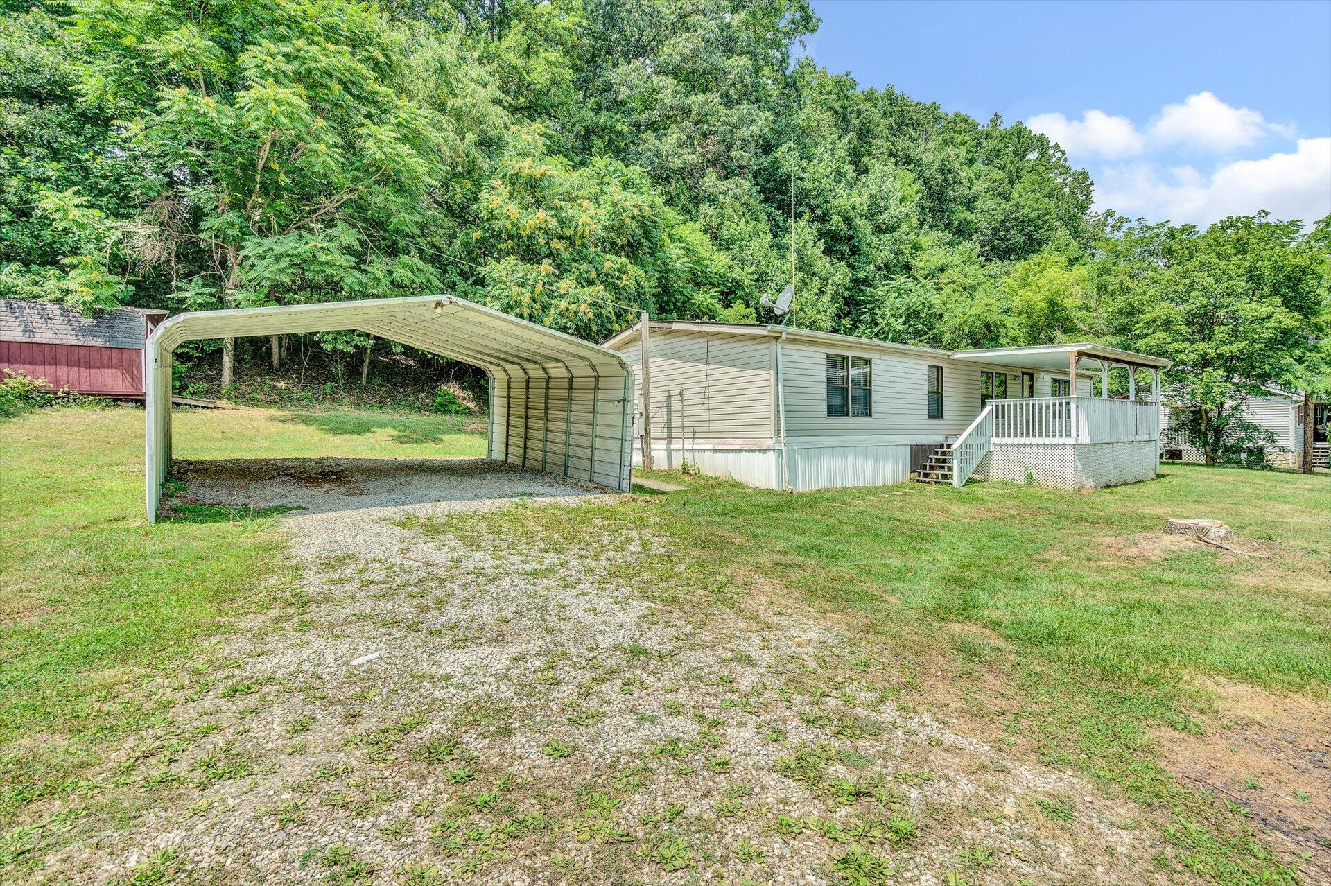 7231 Franklin Road Boones Mill, VA 24065 - Photo 27 of 28 03-080920210146