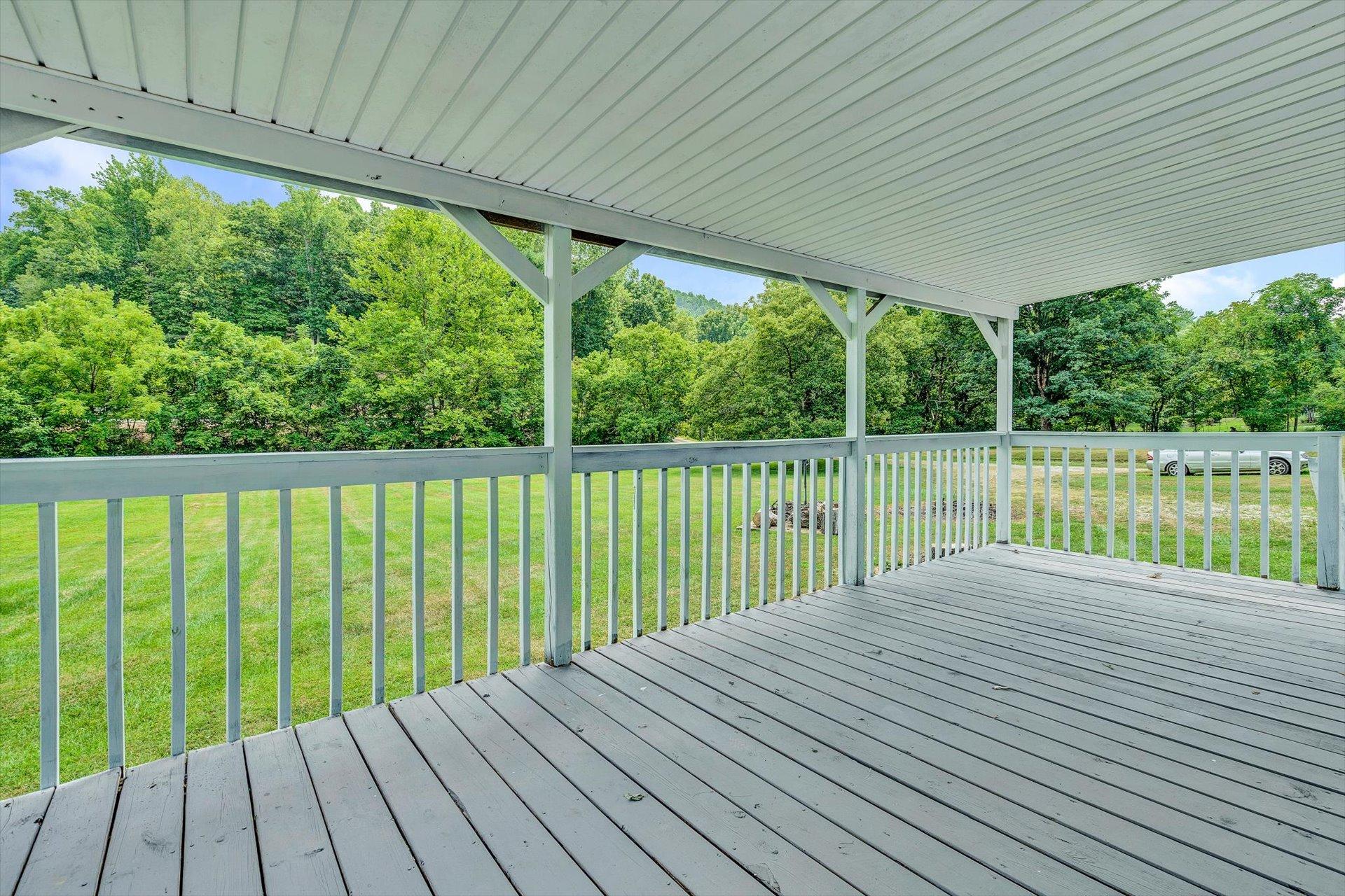7231 Franklin Road Boones Mill, VA 24065 - Photo 28 of 28 06-080920210124