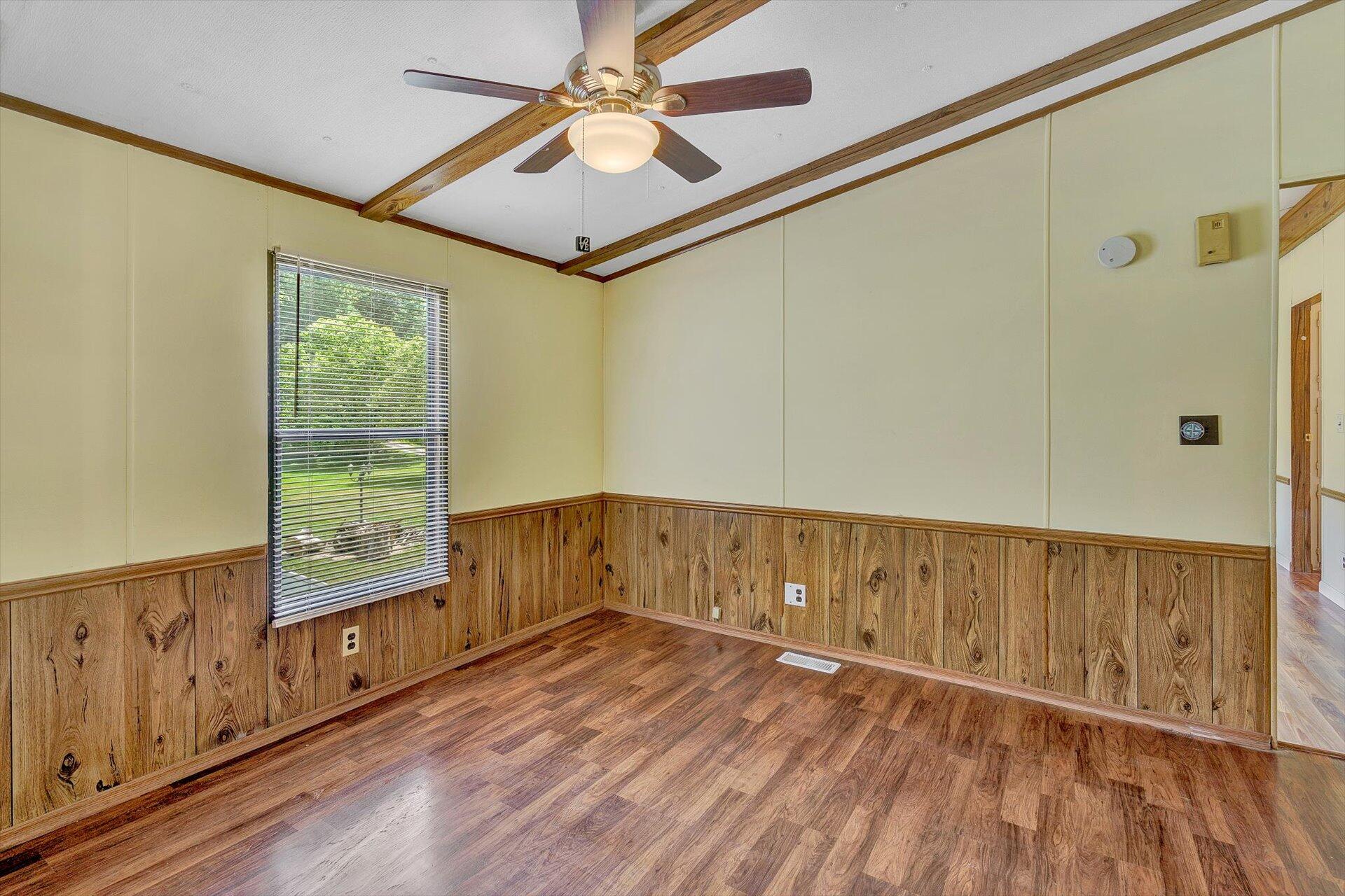 7231 Franklin Road Boones Mill, VA 24065 - Photo 7 of 28 10-080920210128