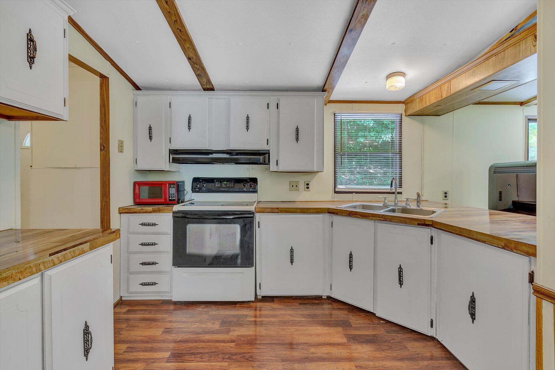 7231 Franklin Road Boones Mill, VA 24065 - Photo 10 of 28 13-080920210131