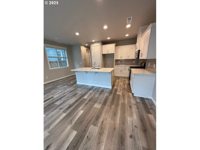 $476,885 | 11213 Southeast Pleasant Vly Parkway, Unit 668, Happy Valley, OR 97086