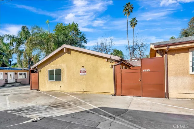 $2,850 | 6933 Amigo Avenue, Reseda, CA 91335
