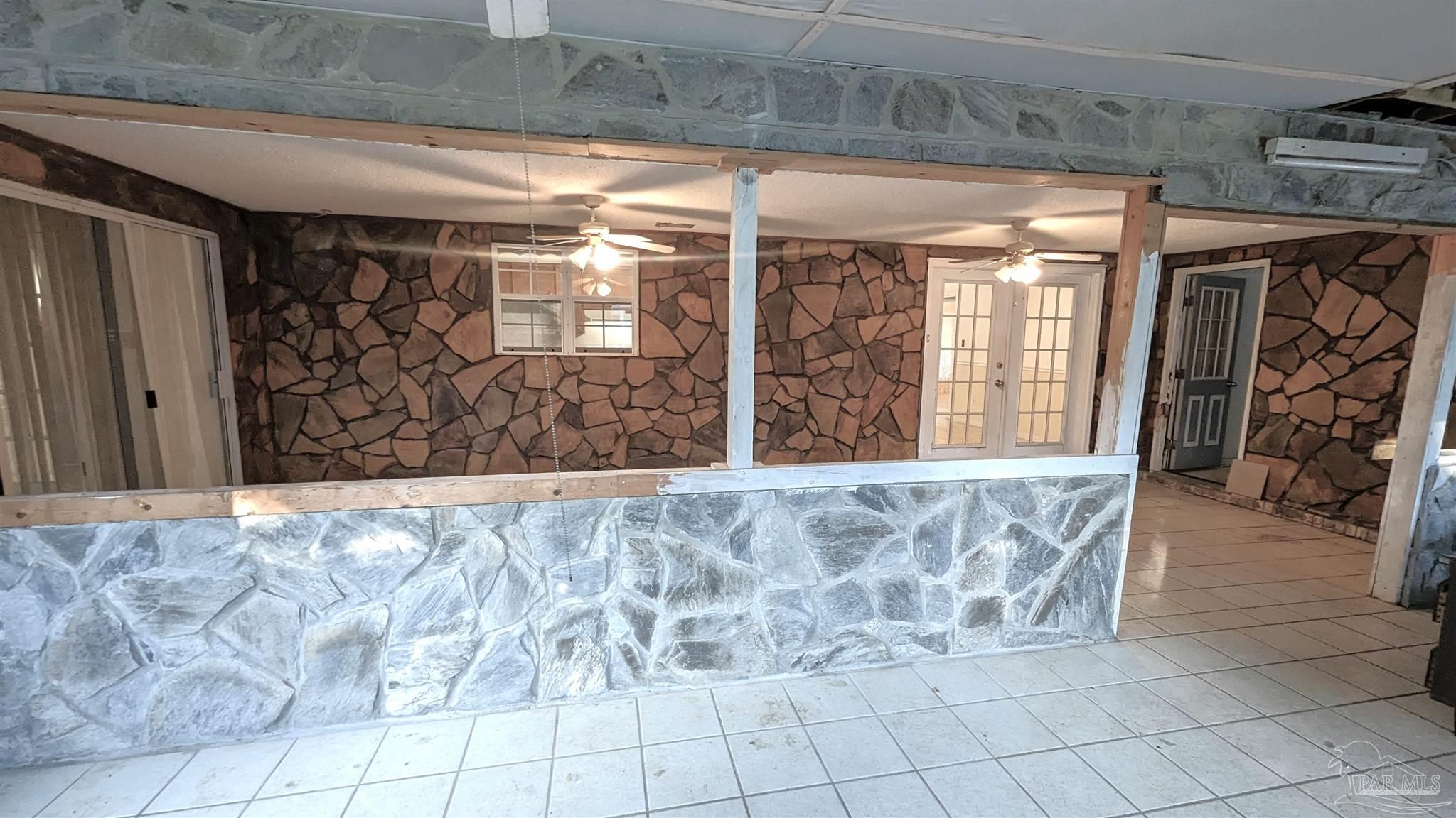 4312 Indiana Circle Pace, FL 32571 - Photo 18 of 21 Sun Room