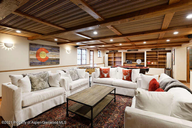 571 Booth Lane Basalt, CO 81621 - Photo 49 of 58 a living room with furniture
