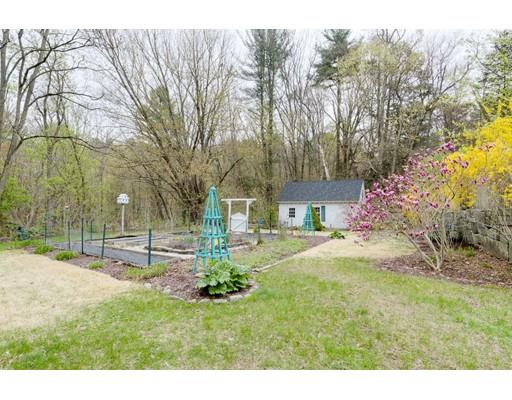 34 Wales Road Monson, MA 01057 - Photo 6 of 30 Gallery Image 6