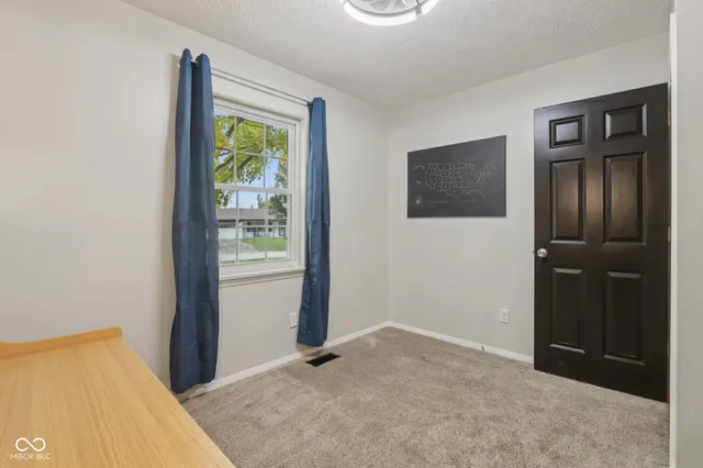 $339,900 | 327 Fox Circle, Noblesville, IN 46060