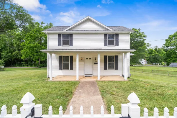 $249,000 | 1316 East Main Street, Waynesboro, VA 22980