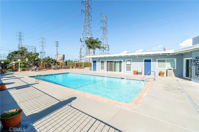 $199,000 | 17700 South Western Avenue, Unit 174, Gardena, CA 90248