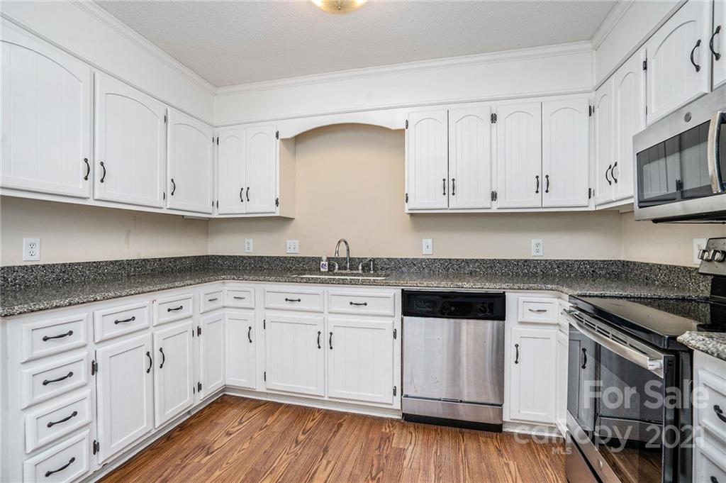 6708 Ironkettle Road Charlotte, NC 28270 - Photo 10 of 26 Gallery Image 10