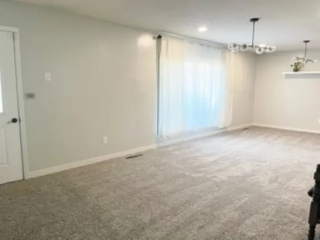 $275,000 | 626 Park Lane, Moundridge, KS 67107