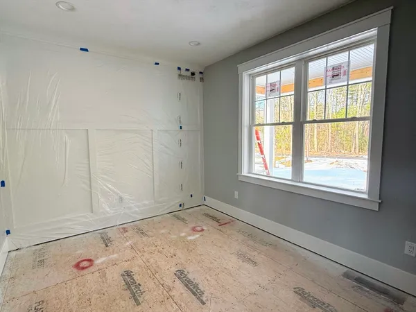 a view of a window in an empty room