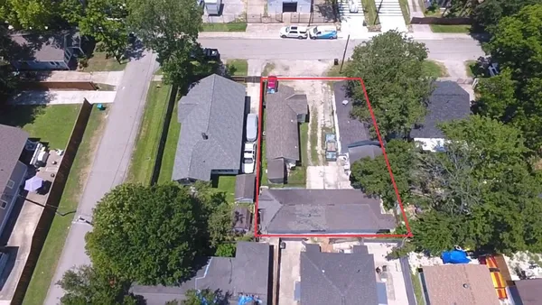 $499,000 | 904 Panama Street, Houston, TX 77009