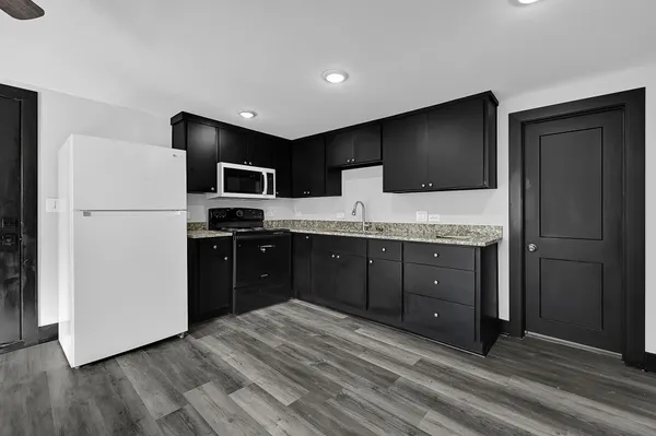 $750 | 1313 10th Street, Unit 4, Galena Park, TX 77547