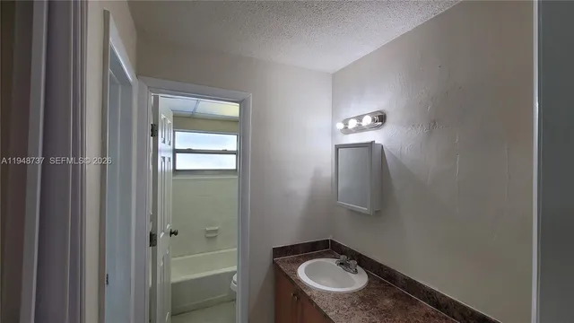 $2,100 | 13240 Port Said Road, Unit 4, Opa-Locka, FL 33054