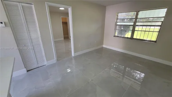 a view of an empty walk in closet