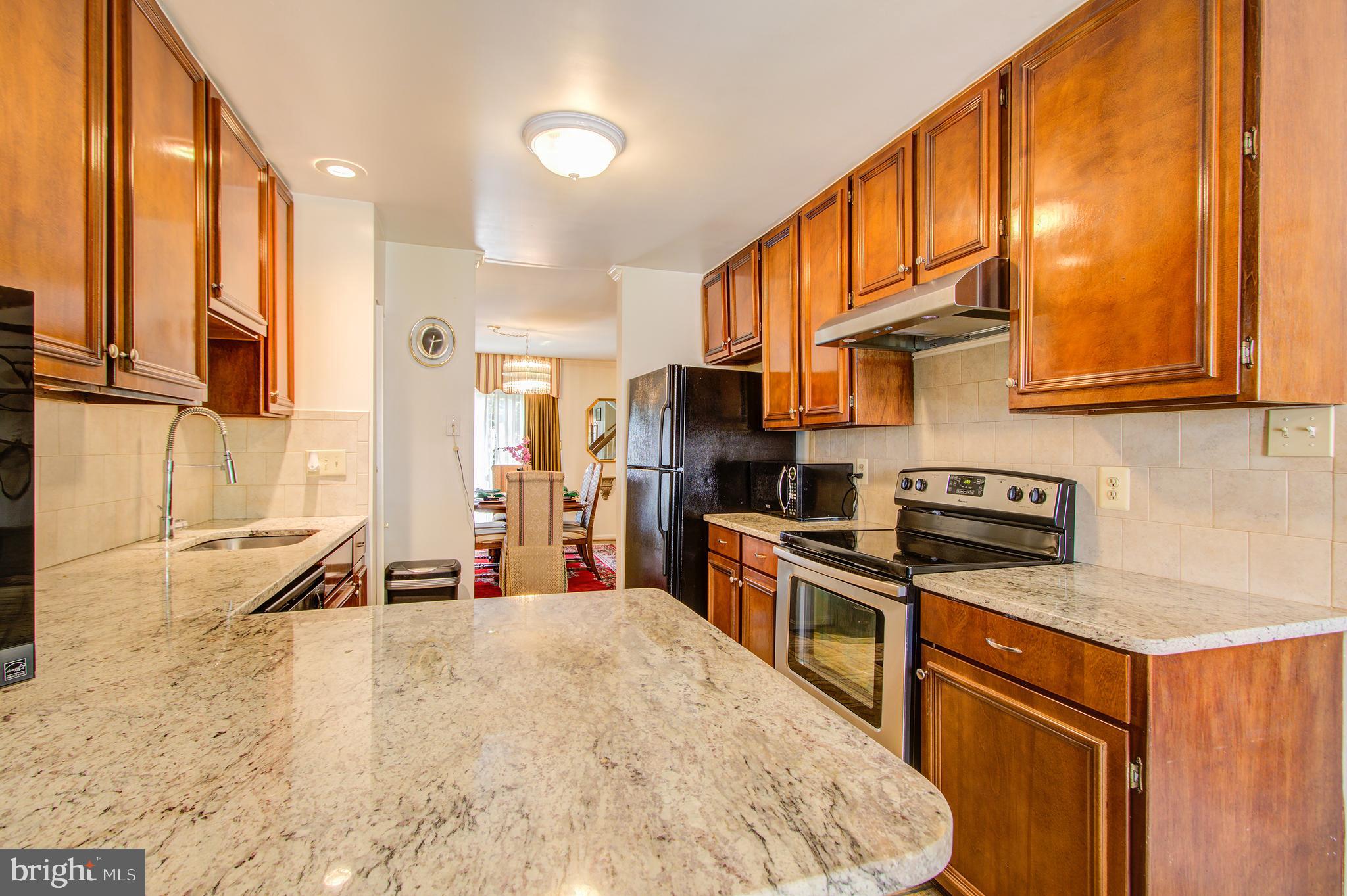 10940 Pebble Run Drive Silver Spring, MD 20902 - Photo 17 of 36 Tons of counter space