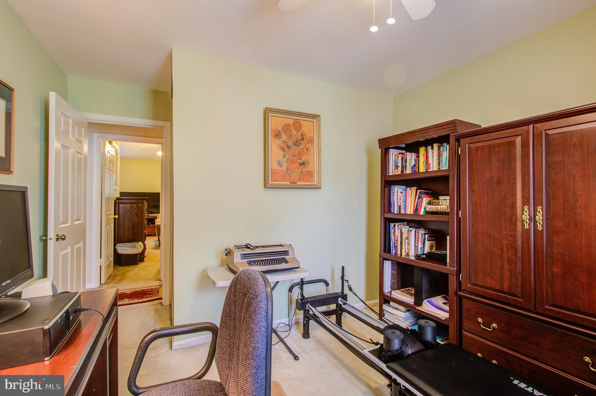 10940 Pebble Run Drive Silver Spring, MD 20902 - Photo 27 of 36 Bedroom #2