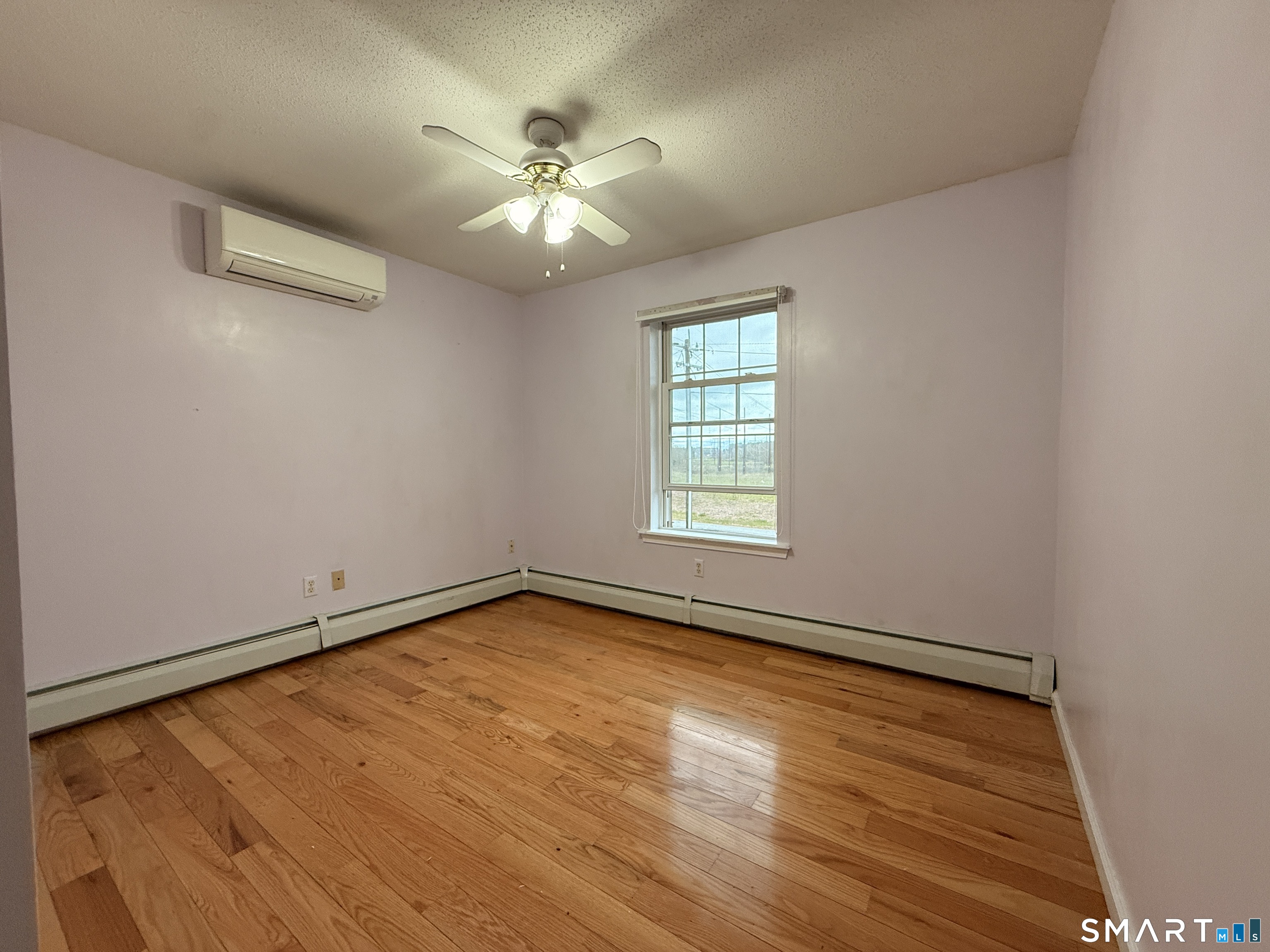 26 Tourtellotte Road Putnam, CT 06260 - Photo 13 of 40