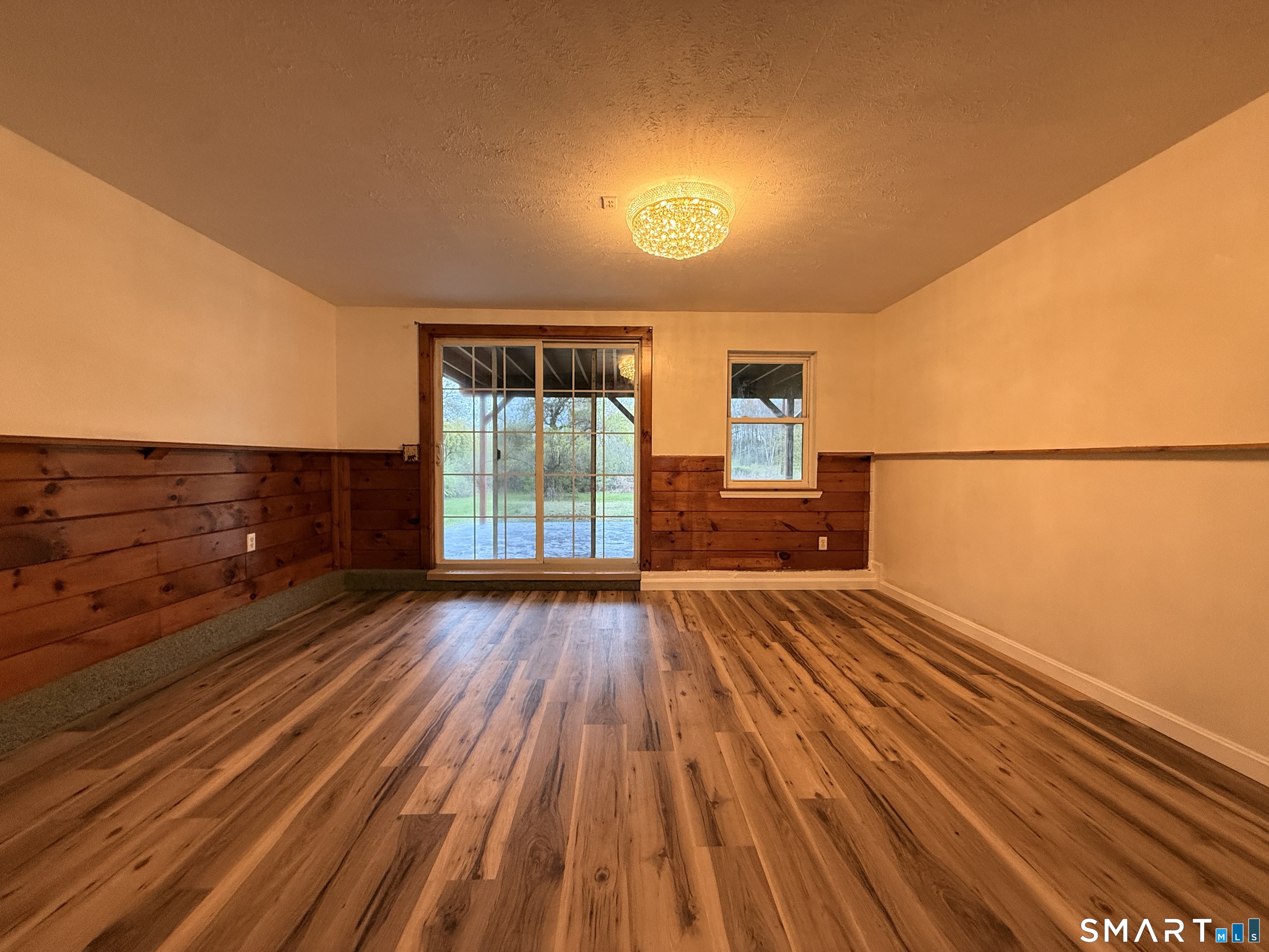 26 Tourtellotte Road Putnam, CT 06260 - Photo 19 of 40