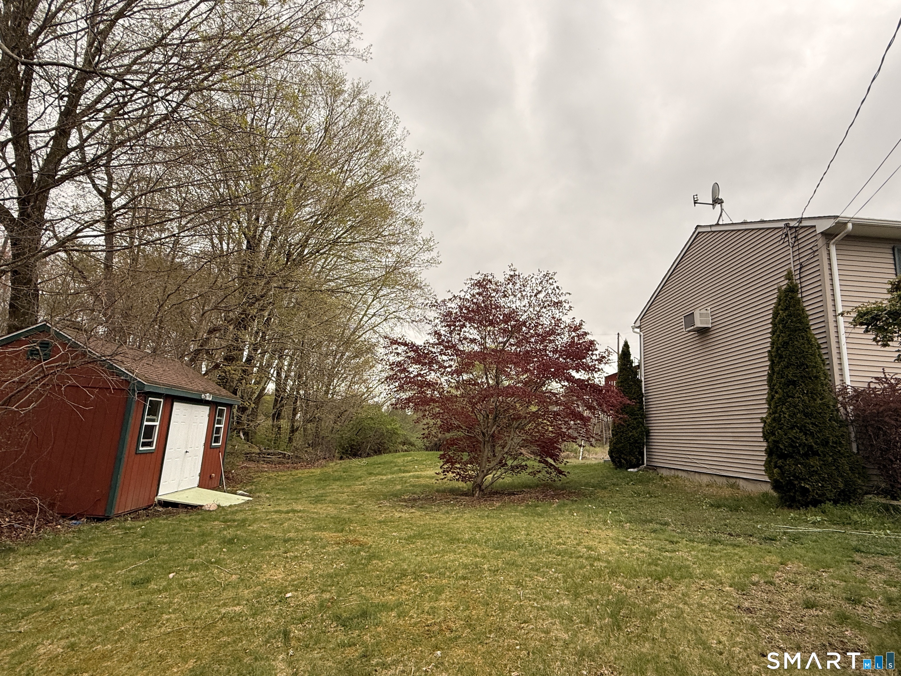 26 Tourtellotte Road Putnam, CT 06260 - Photo 29 of 40
