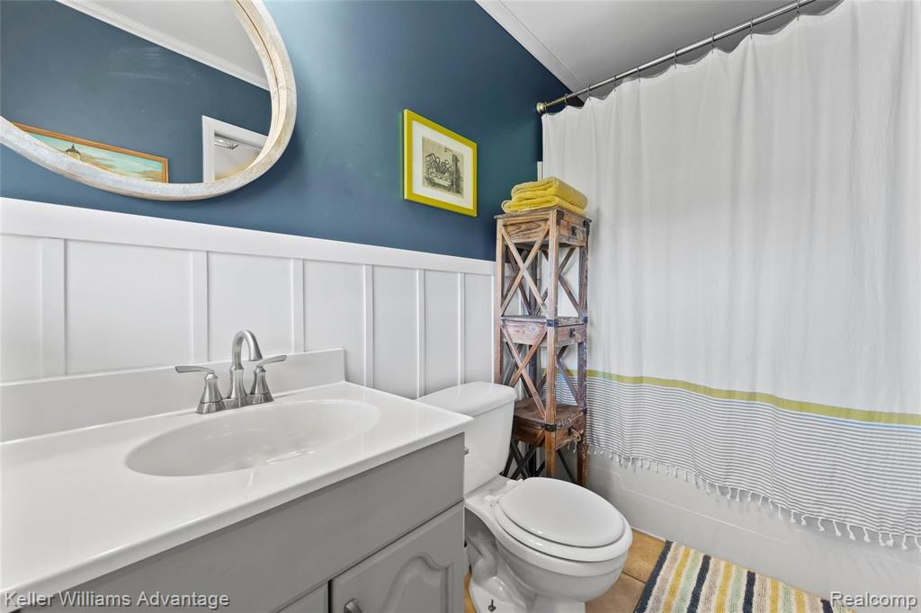 6347 Oak Grove Road Howell, MI 48855 - Photo 4 of 49