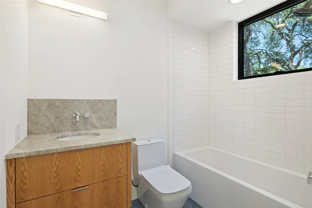 $2,700,000 | 1503 Alta Vista Avenue, Austin, TX 78704