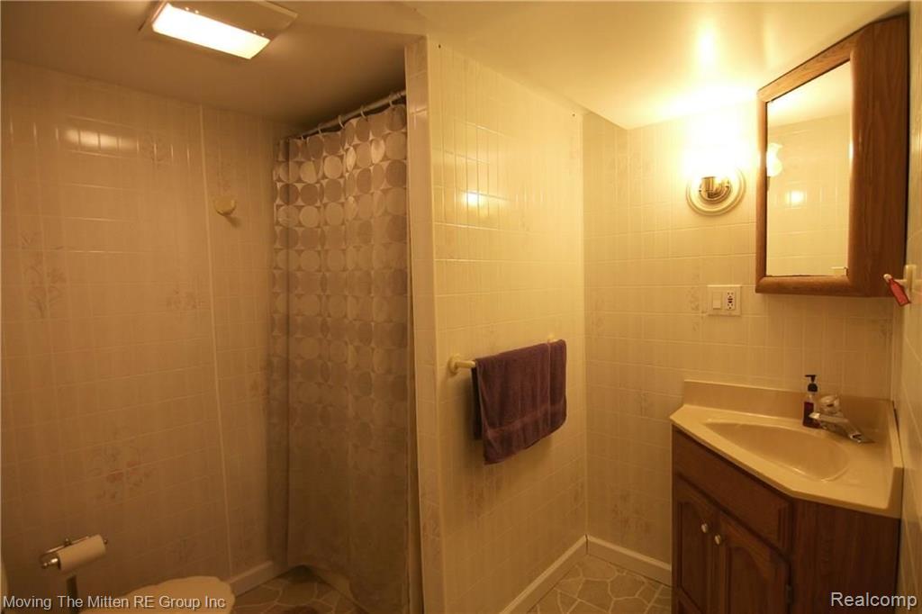 21800 Elwell Road Belleville, MI 48111 - Photo 21 of 27