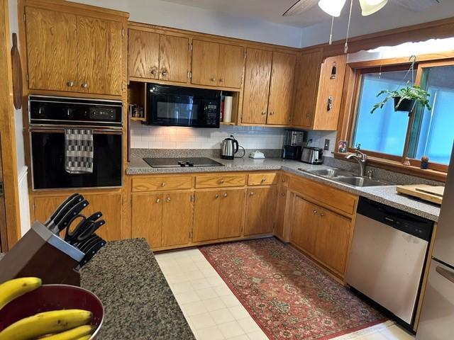 765 Rose Place Roseville, MN 55113 - Photo 36 of 56