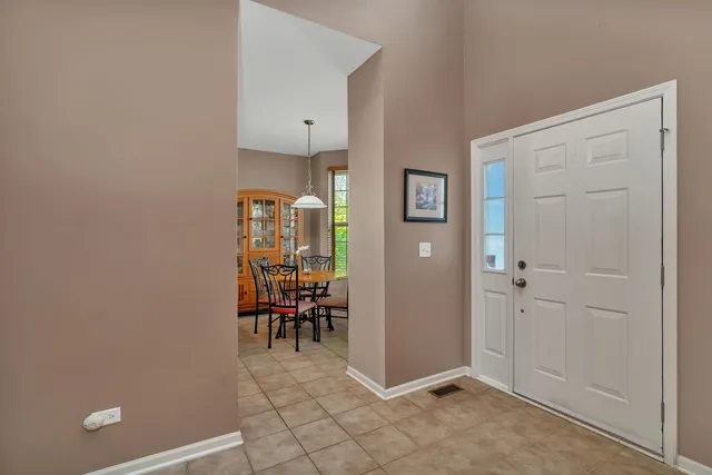 $379,900 | 25408 Cove Court, Plainfield, IL 60544