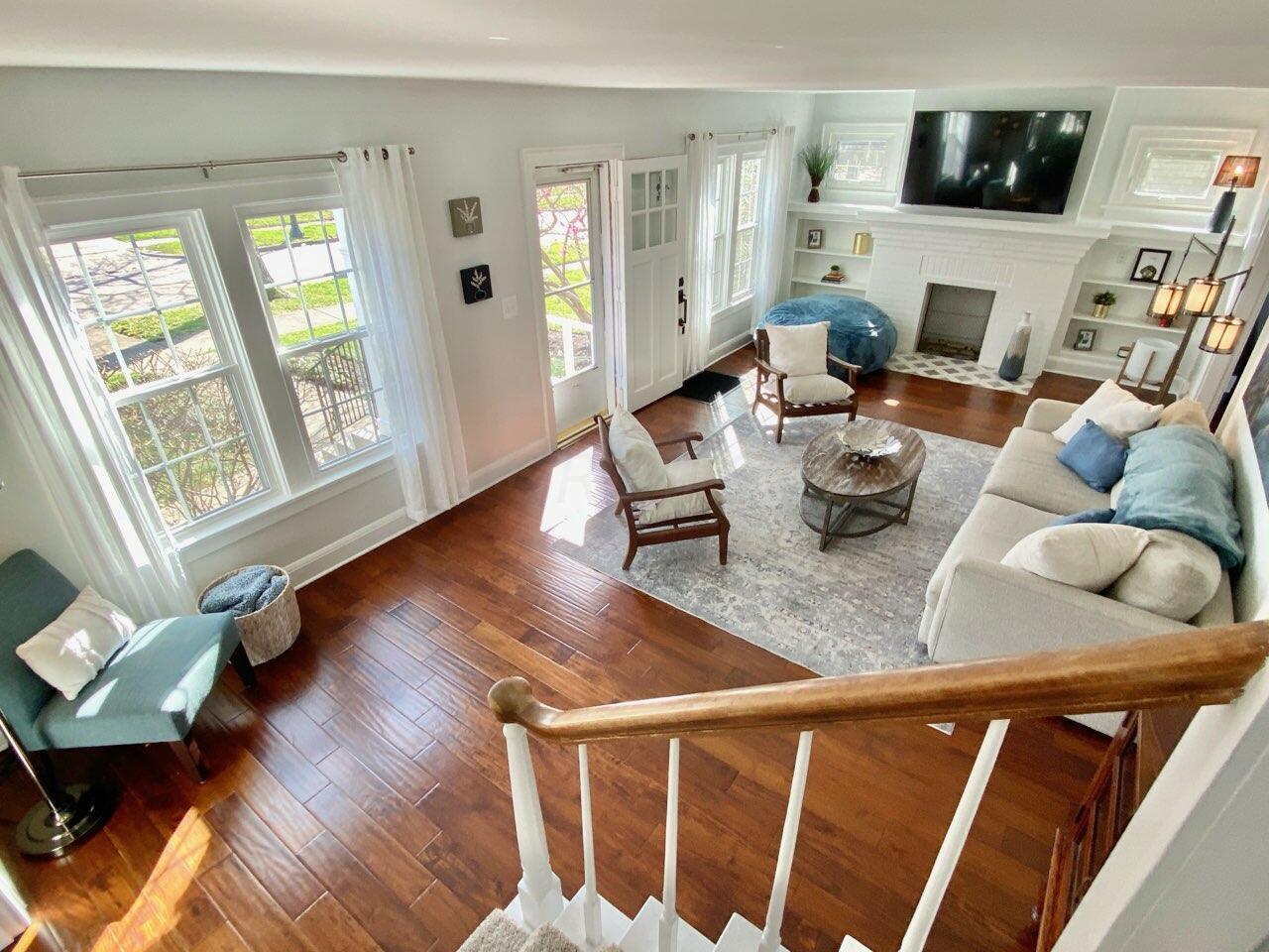 254 Chatham Road Columbus, OH 43214 - Photo 8 of 61 Spacious & lovelyst Floor