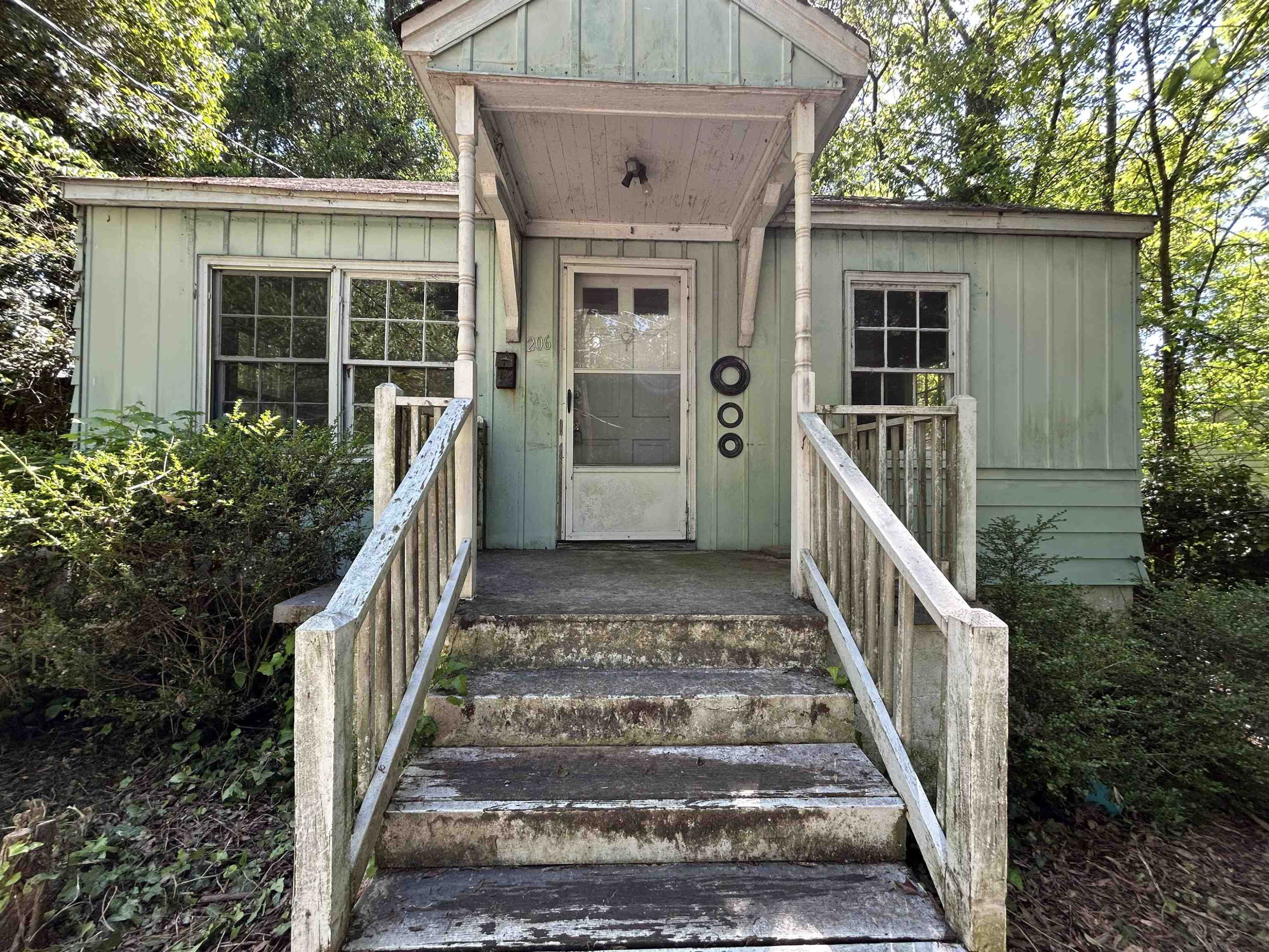 206 Poplar Street Raleigh, NC 27604 - Photo 2 of 5 Gallery Image 2