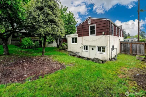 $749,950 | 15545 8th Avenue Northeast, Shoreline, WA 98155