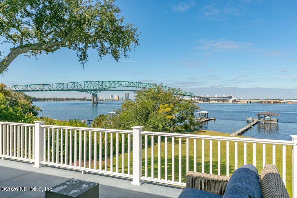 4626 River Point Road West Jacksonville, FL 32207 - Photo 35 of 76 Primary Balcony