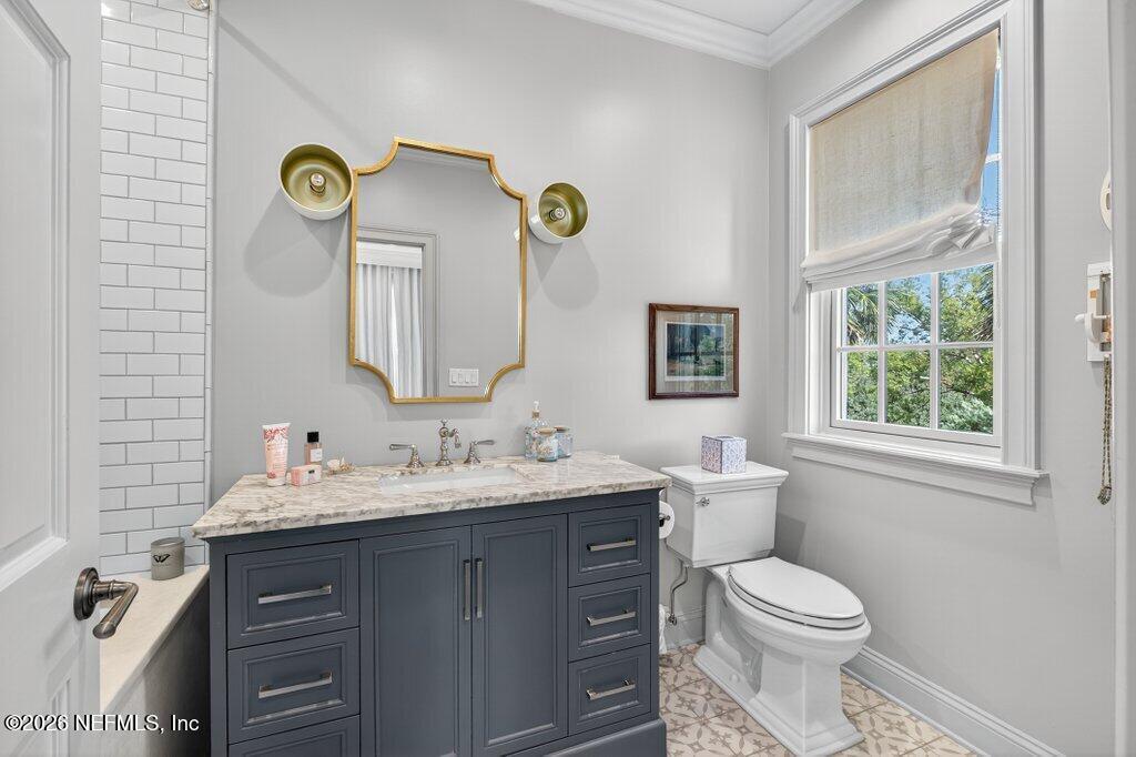 4626 River Point Road West Jacksonville, FL 32207 - Photo 41 of 76 Ensuite Bath for Bedroom #2