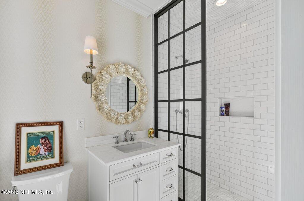 4626 River Point Road West Jacksonville, FL 32207 - Photo 43 of 76 Ensuite Bath for Bedroom #3
