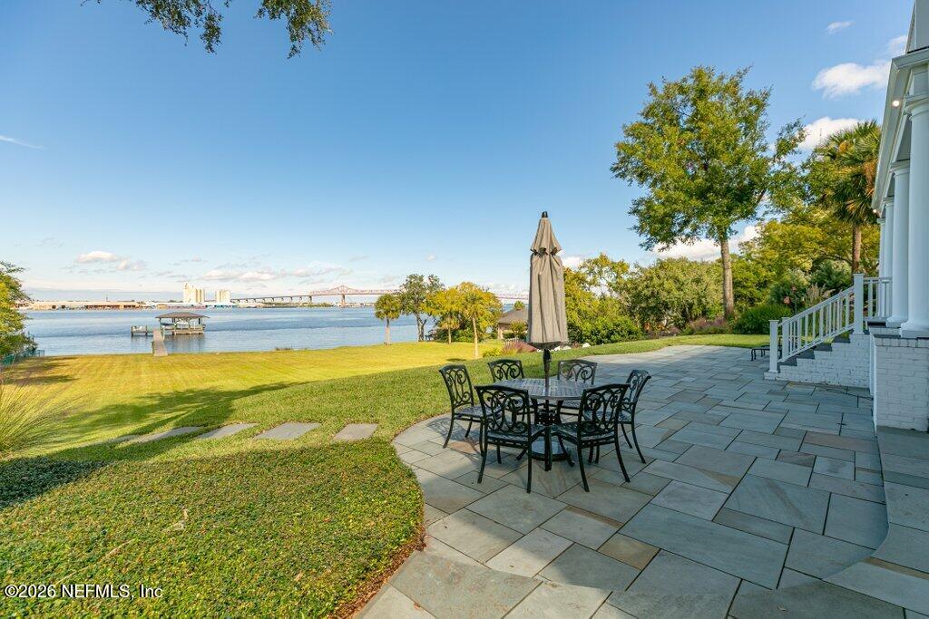 4626 River Point Road West Jacksonville, FL 32207 - Photo 56 of 76 Beautiful Landscaping