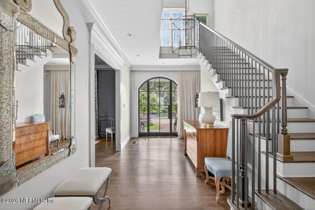 4626 River Point Road West Jacksonville, FL 32207 - Photo 10 of 76 Gracious Entry Foyer