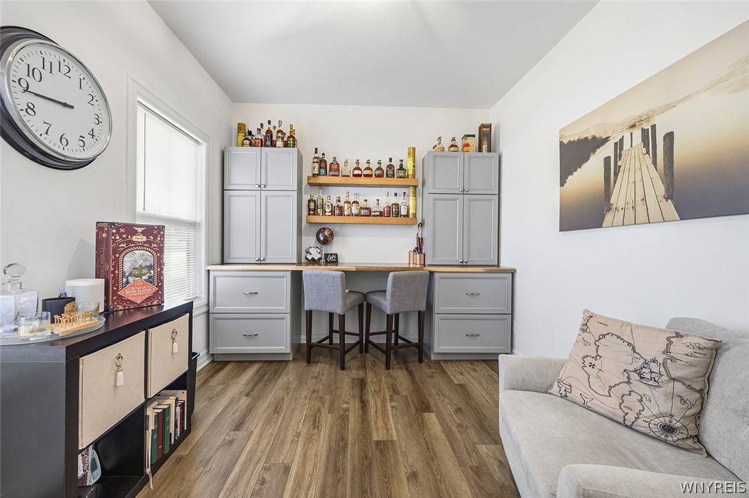 554 Pavement Road Lancaster, NY 14086 - Photo 4 of 42